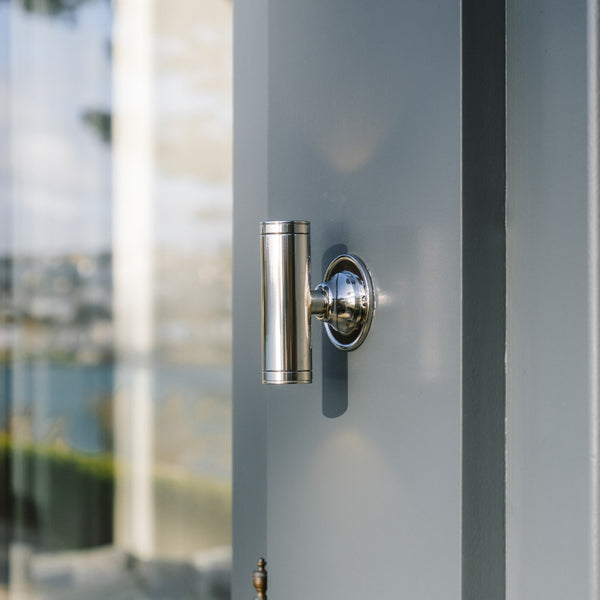 Chelsea stainless steel up and down wall light, 4000K — image 1
