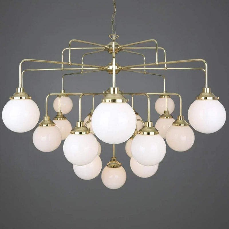 How High Should You Hang a Chandelier Over a Dining Table?