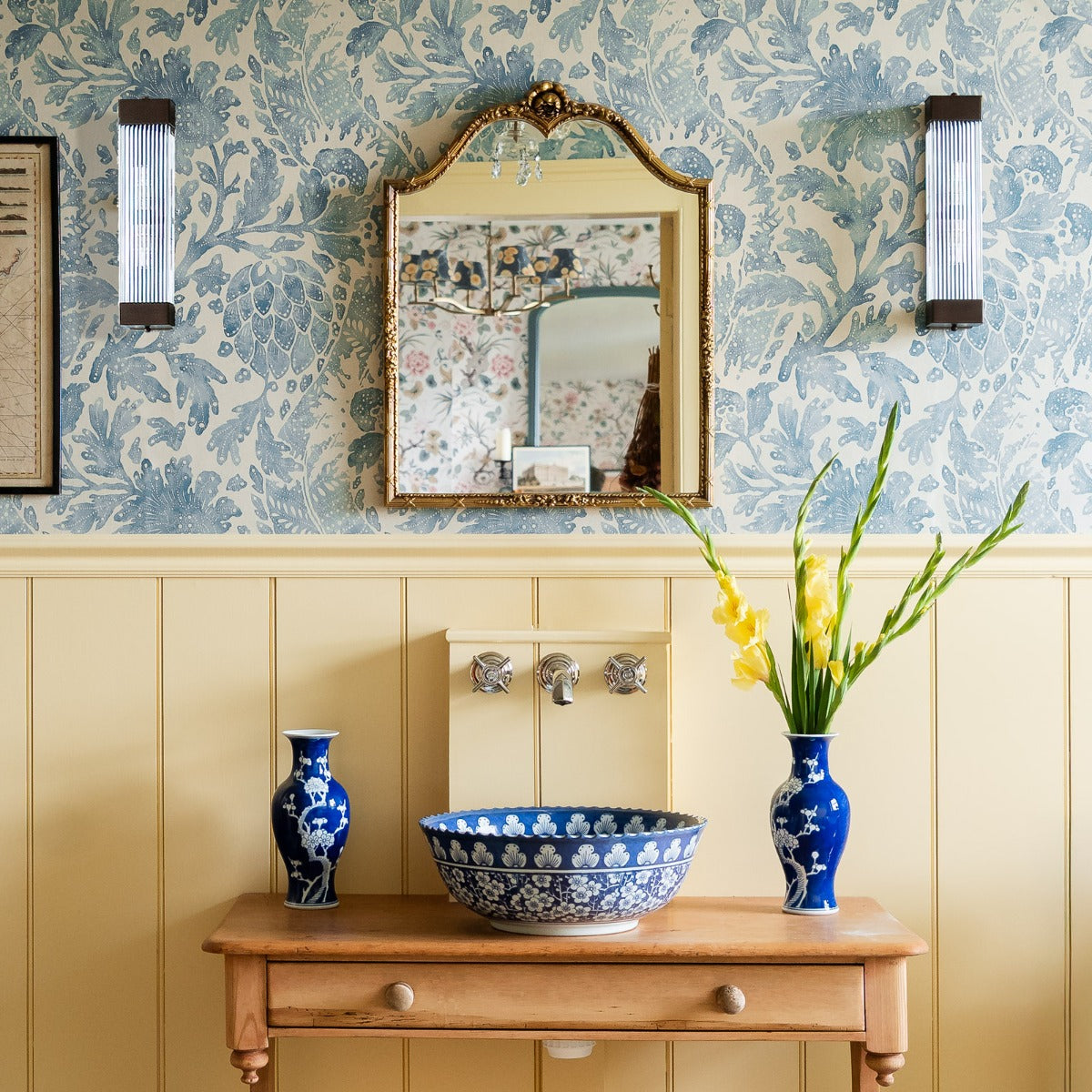 Gatsby Medium Wall Light