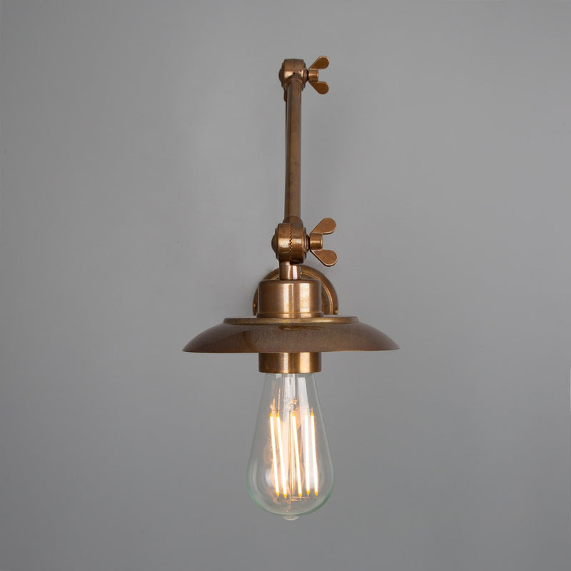 Mullan Reznor bare bulb picture light in antique brass
