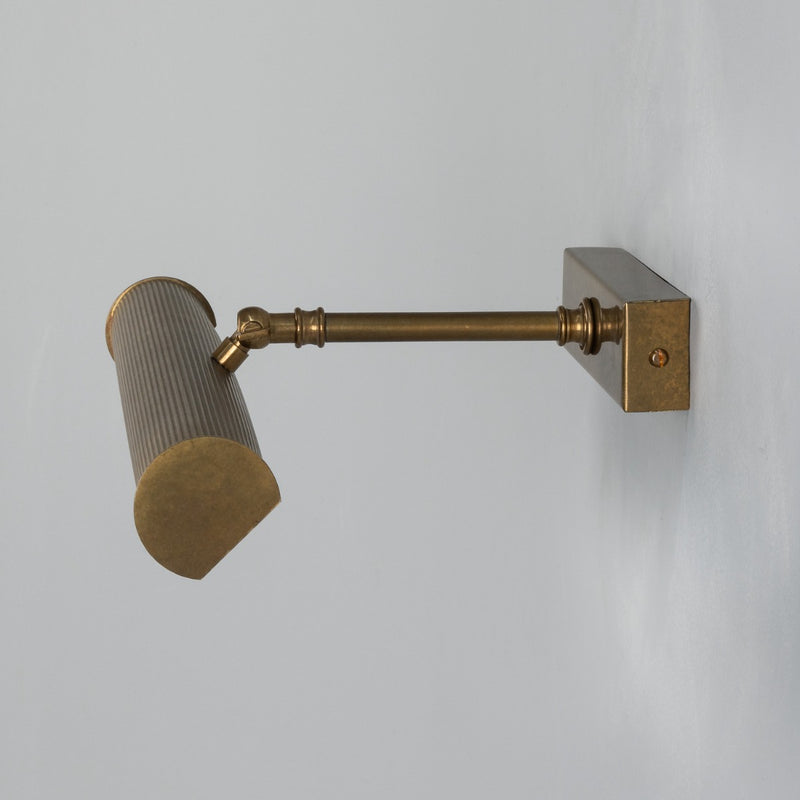 Mullan Cambridge picture light in antique brass