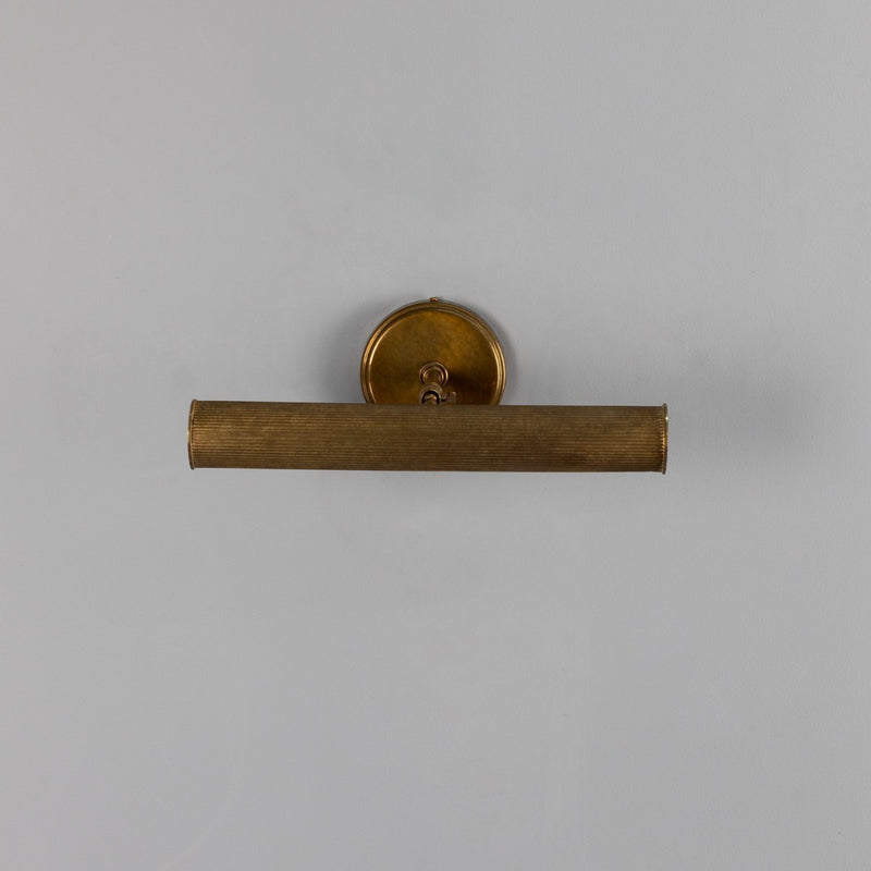 Mullan Bilbury picture light in antique brass